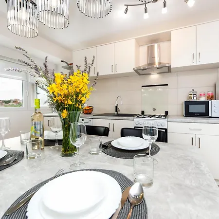 Arena Parkside Lägenhet Pula