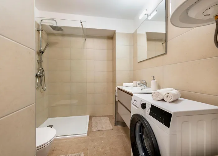 Διαμέρισμα Arena Parkside Πούλα