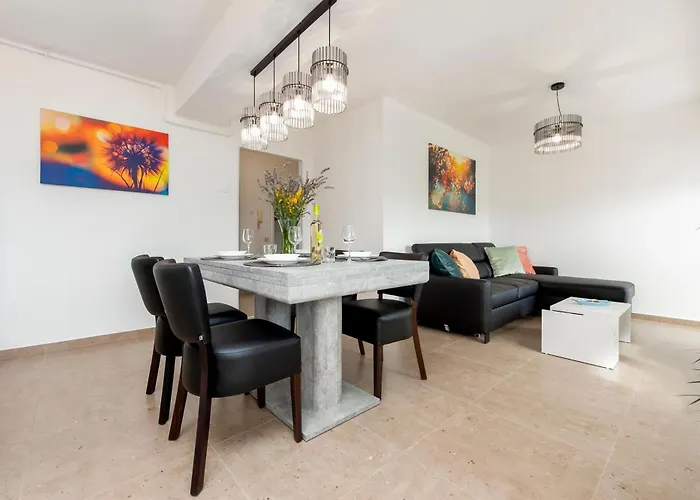 Apartman Arena Parkside *